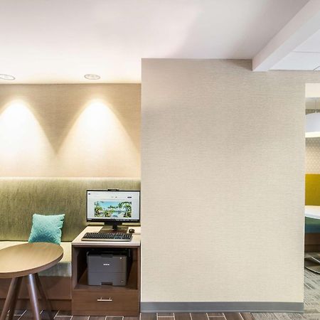 Hampton Inn & Suites ホートン エクステリア 写真