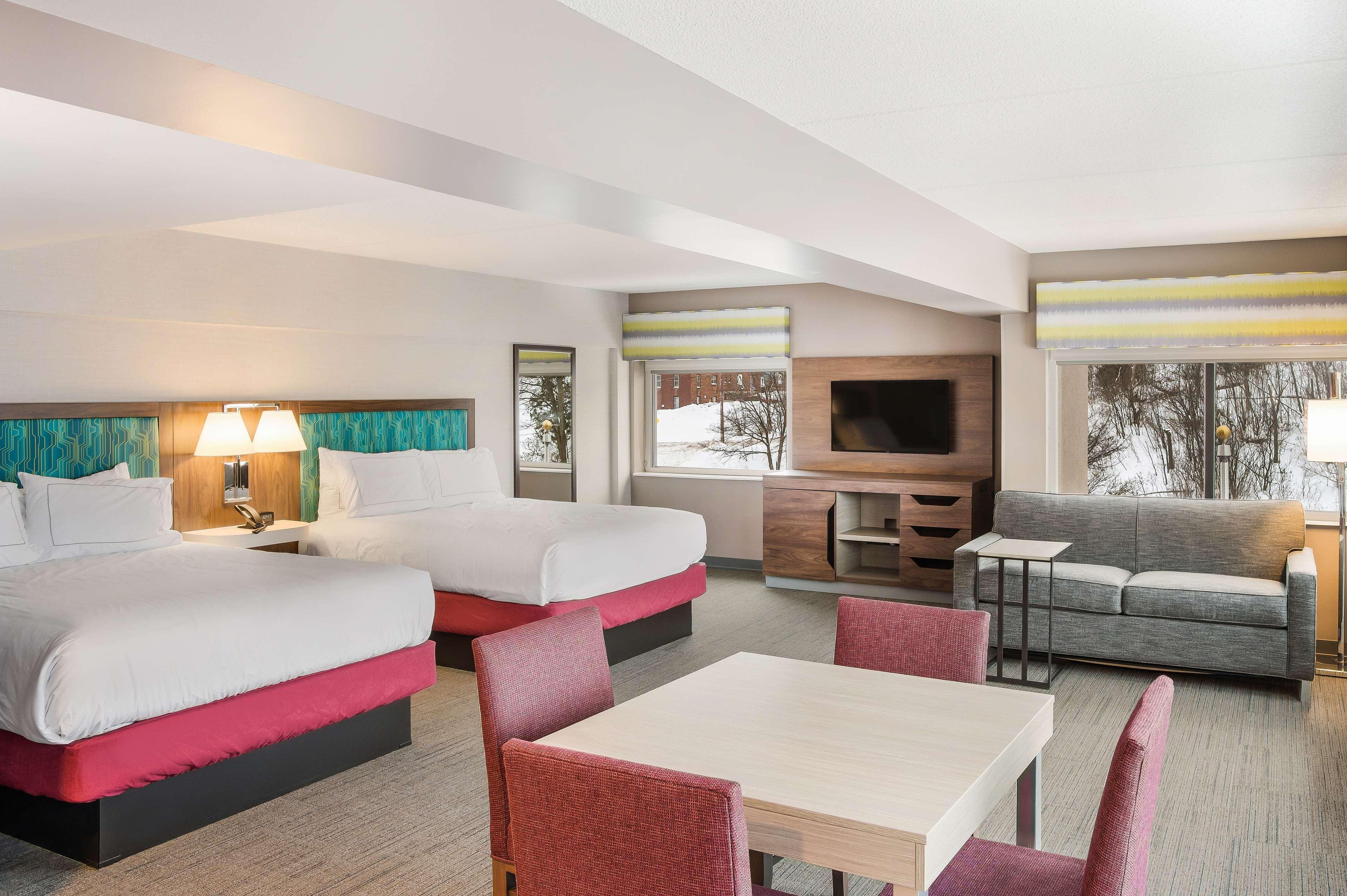 Hampton Inn & Suites ホートン エクステリア 写真