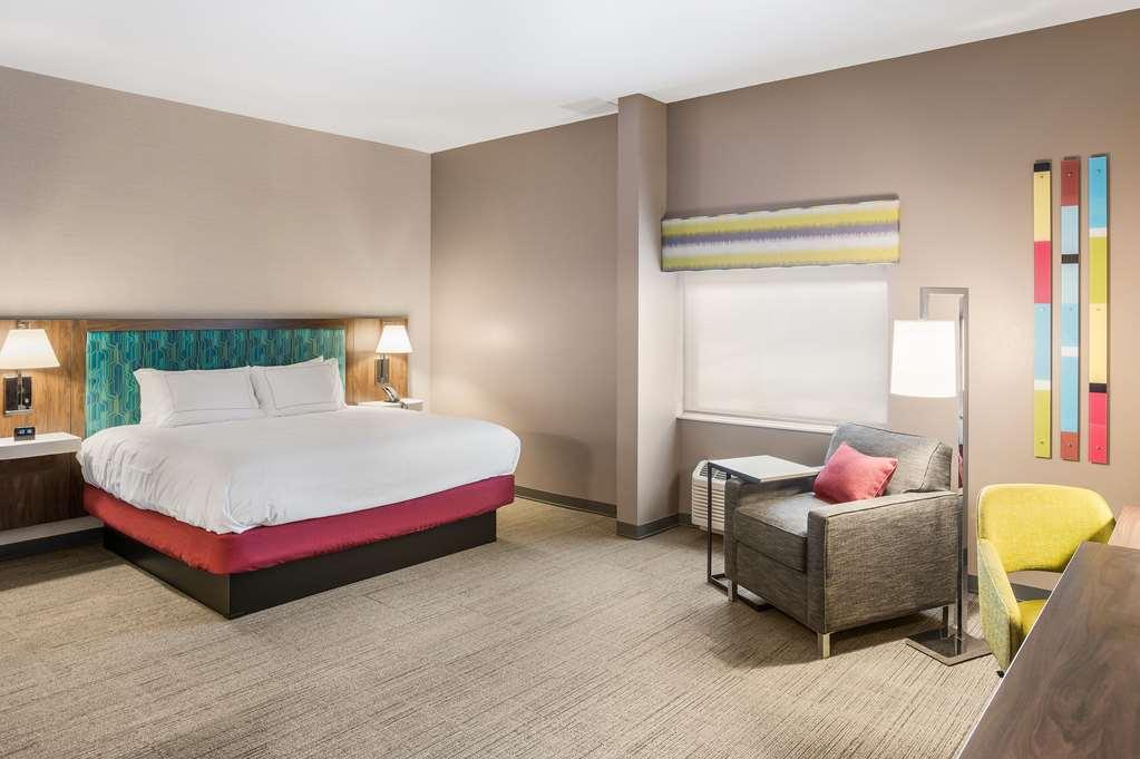 Hampton Inn & Suites ホートン 部屋 写真