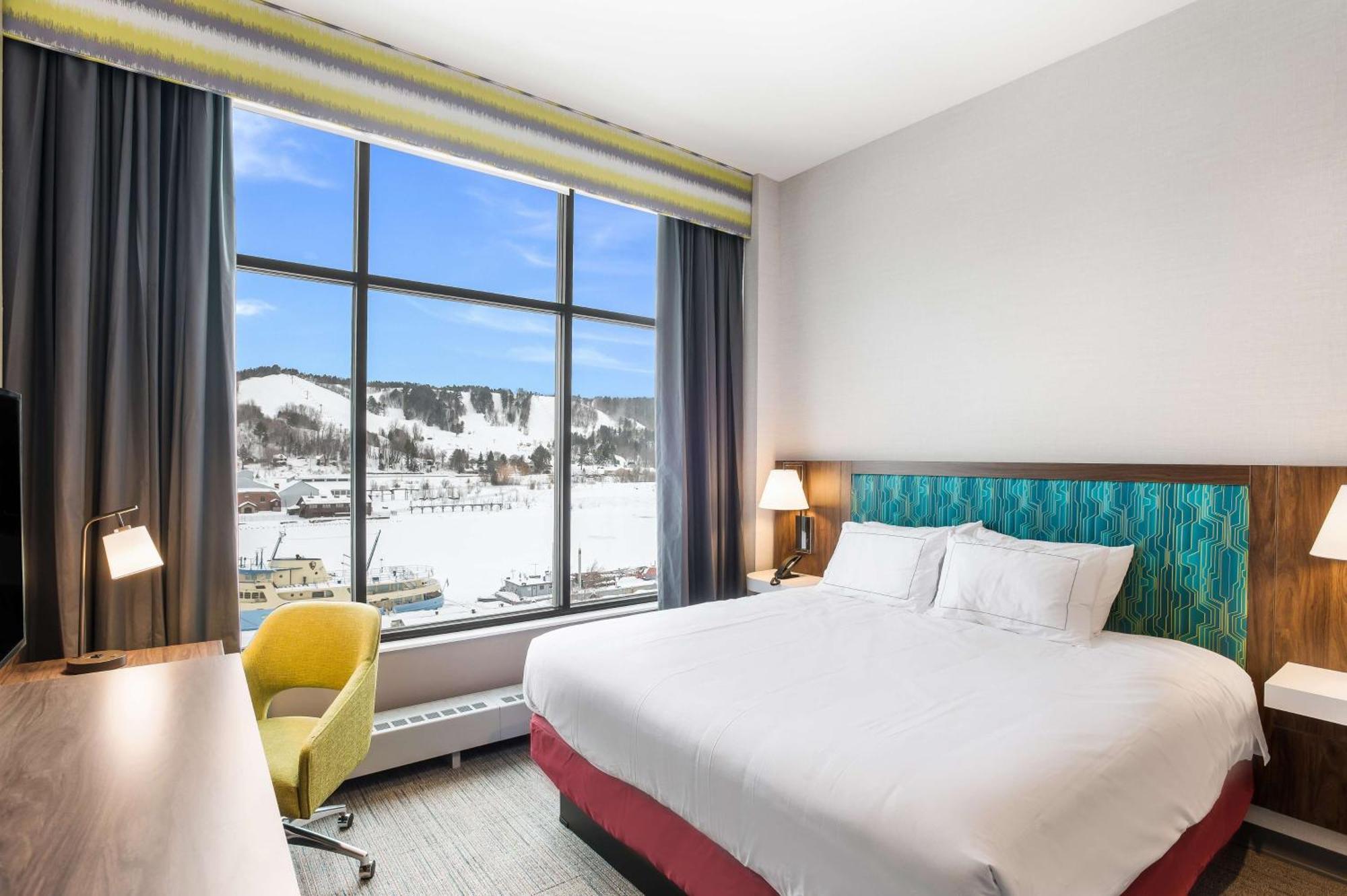 Hampton Inn & Suites ホートン エクステリア 写真